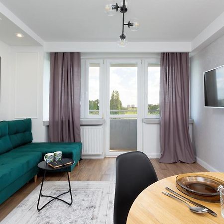 ורשה Metro Marymont Apartment By Noclegi Renters מראה חיצוני תמונה