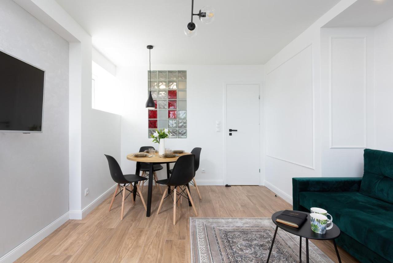 ורשה Metro Marymont Apartment By Noclegi Renters מראה חיצוני תמונה
