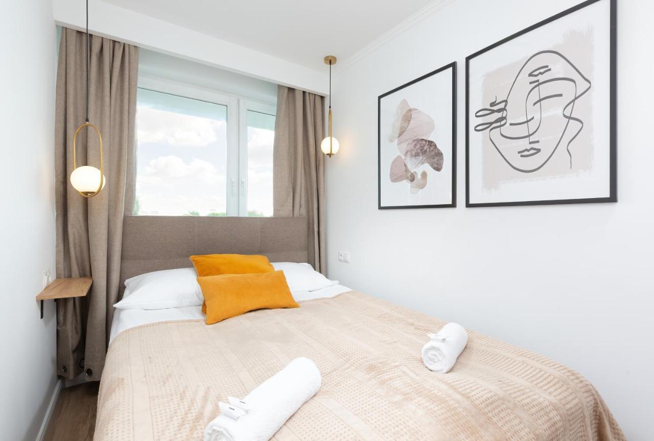 ורשה Metro Marymont Apartment By Noclegi Renters מראה חיצוני תמונה